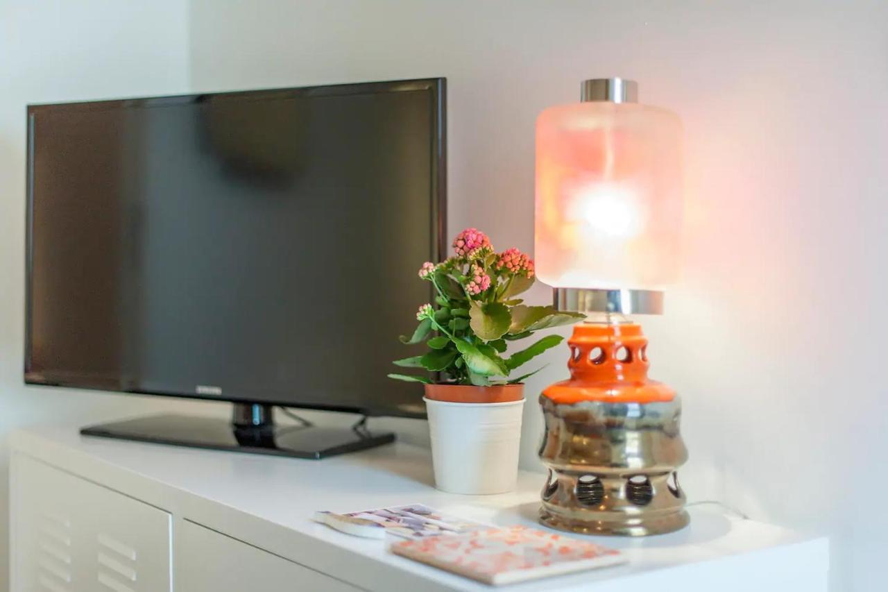 Alfama Charming Apartment, By Timecooler Lisboa Exteriör bild